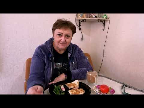 Видео: #Чебурек , который можно даже на ужин . #завтракза5минут #дефициткалорий