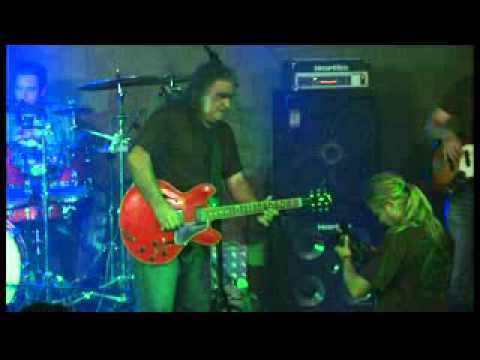 Видео: Бараби Блус Бенд - "2 & 200 blues"