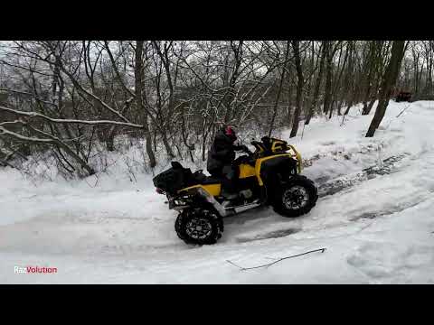 Видео: Мощный зимний брод и отмечаем мой ДР на квадроциклах в лесу! Крутейшая покатушка