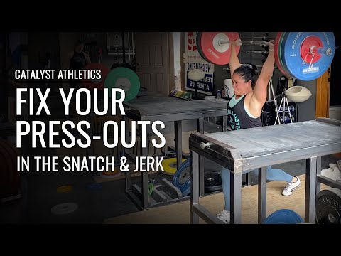 Видео: Исправление выпадов в рывке и толчке | Олимпийская техника тяжёлой атлетики