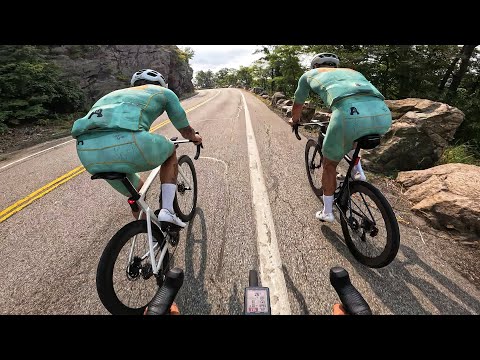 Видео: Эпический велопробег Century+: от Нью-Йорка до Медвежьей горы и обратно