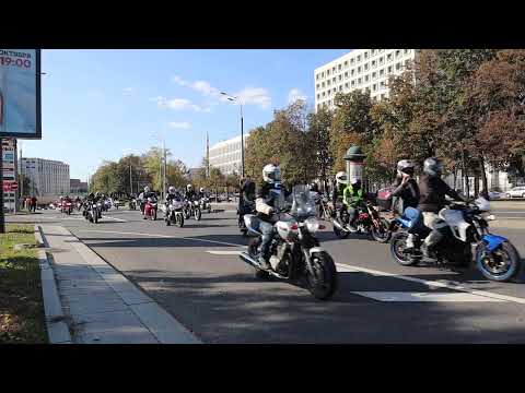 Видео: Мотопарад закрытие сезона 2023 в Москве. Вся колонна полностью. Ищите себя и отмечайтесь в коментах