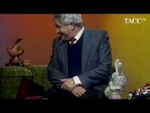 Видео: 31 год он желал малышам `Спокойной ночи`  Владимир Ухин