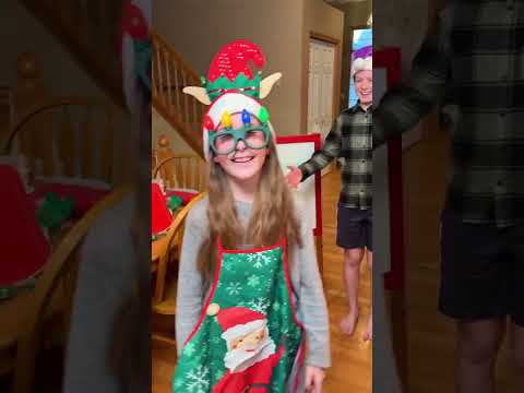 Видео: Рождественская игра «Перетягивание нити» 🎁