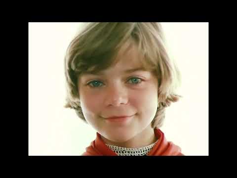 Видео: Прекрасное далеко песня из к/ф Гостья из будущего (1984) 4K Обработка Без ИИ