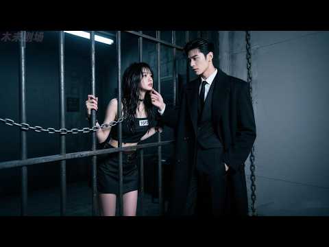 Видео: Генеральный директор отправил ее в тюрьму, подвергнув пыткам! Отпустите, она ушла, он сожалеет!