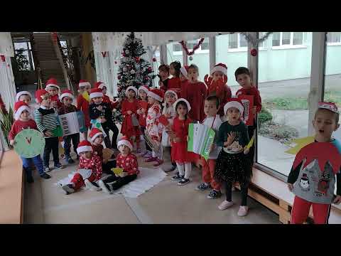Видео: Децата на ДГ№30 Синчец поздравяват Дядо Коледа