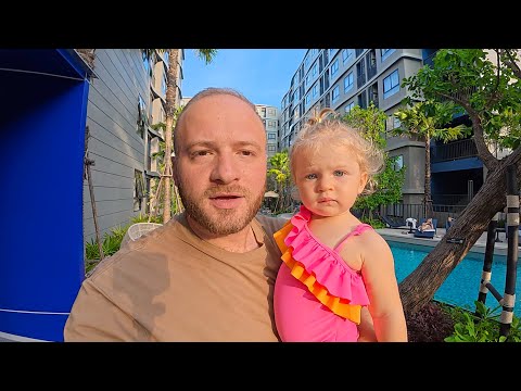 Видео: Жизнь на Пхукете с Ребенком/Где мы Едим?Одинь день из Нашей Жизни
