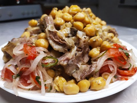 Видео: Баранина с нутом (Среднеазиатская кухня)