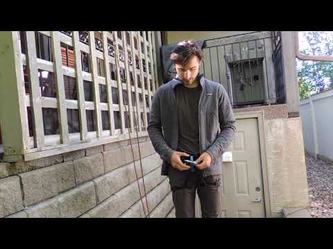 Видео: Спуск по веревке без снаряжения: как это сделать (и не погибнуть)