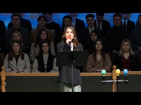 Видео: Пение «Вечный край» — Дженнифер Стукова