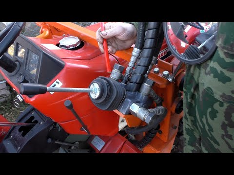 Видео: Подключение дополнительного распределителя на минитрактор Yanmar 1802D