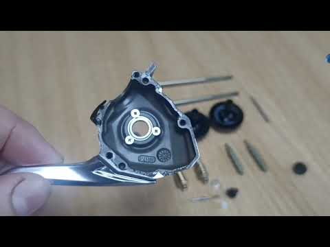 Видео: Обзор SHIMANO 23 STRADIC 2500. Сравнение с моделью 19 года.