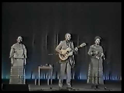 Видео: Тріо Маренич - В неділю пораненько