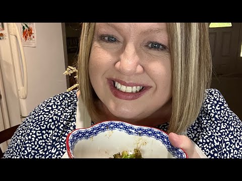 Видео: Сладко-соленая курица терияки с зеленью