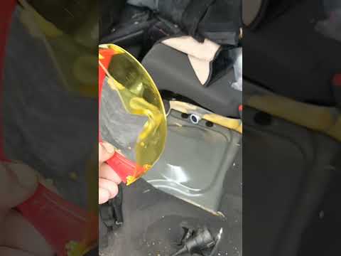 Видео: Как почистить сетку в топливном баке на Ниссан Панфадер 2.5 дизель не снимая бака!