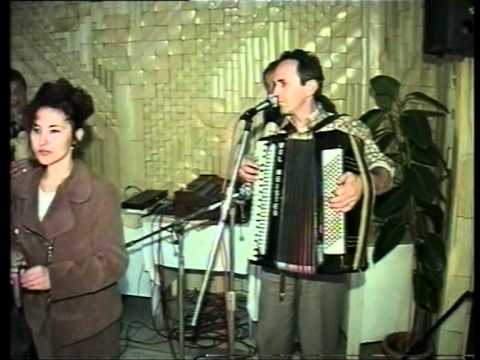 Видео: Иван Ханджиев - Камбани бият, Великден иде!