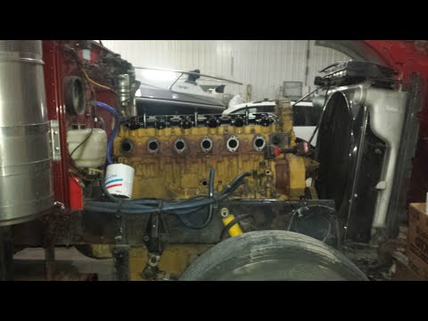 Видео: Дальнобой по США/Ремонт Двигателя Cat C15