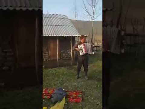 Видео: Бакы Сакенов элдик талант.