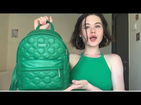 Видео: АСМР ЧТО В МОЕМ НОВОМ РЮКЗАКЕ? 👀 💚 КУЧА ИНТЕРЕСНОГО (лол, нет)