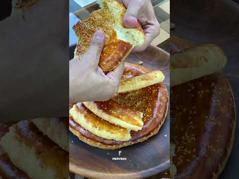 Видео: Ташкентский завтрак: каймак, лепёшка и мёд. Узбекистан 2025