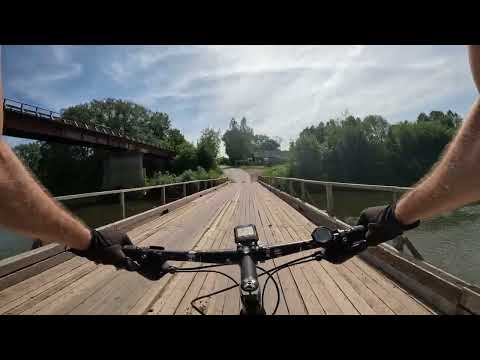 Видео: Кантрийный городок Нолинск