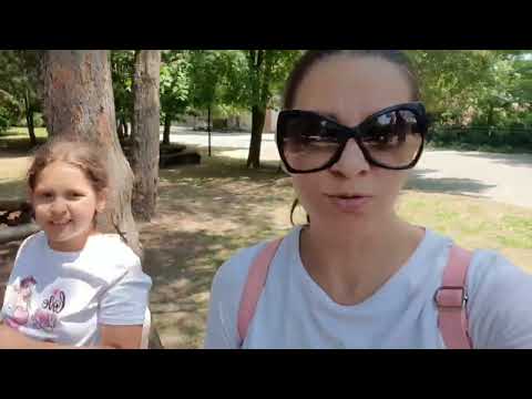 Видео: Влог 🍀/Разходка в Зоопарка 🐒🦁🐺🦊🐅🦓🦏 /Пробвахме уникални Bubble woffles 🧇🤤