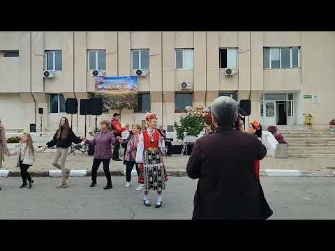 Видео: Странджанска китка - Жечка Сланинкова и Ирена Станкова 