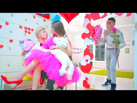 Видео: СВЕТИ ВАЛЕНТИН В УЧИЛИЩЕ! 🥰 Кого ще избере Даяна?