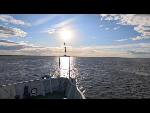 Видео: Река Лена. На теплоходе "Механик Кулибин" из Якутска до Тикси.