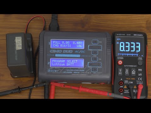 Видео: HTRC C240 Duo Универсальное зарядное устройство. Могло быть идеальным, но не сложилось...