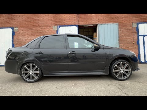 Видео: Мощь на Lada Granta / диски lounge r17 + Yokohama 205/40