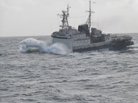 Видео: ПСКР "Нева" - выход на границу. 90е годы