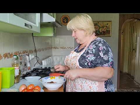 Видео: Летняя закуска из помидор