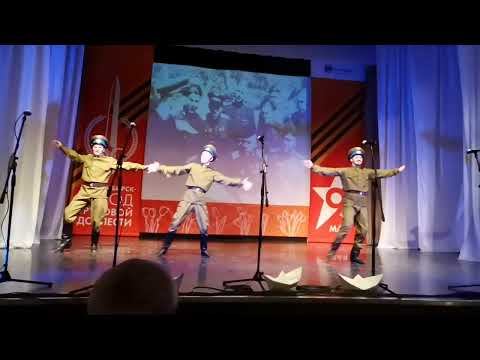 Видео: Пора в путь, дорогу! Народный самодеятельный коллектив ансамбль народного танца "Берегиня" 9.05.2022