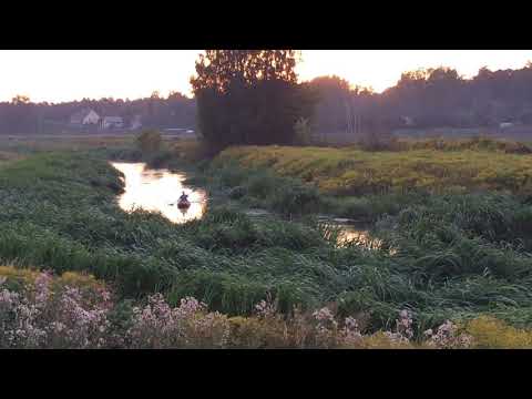 Видео: Вдоль Клязьмы на электромопеде
