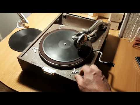 Видео: Песня юнкеров Николаевского Кавалерийского училища