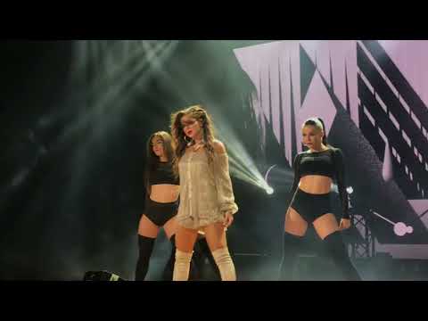 Видео: Nyusha / Нюша - Не перебивай (@Live, Германия, 13.05.18)