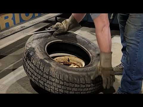 Видео: Замена шины вручную