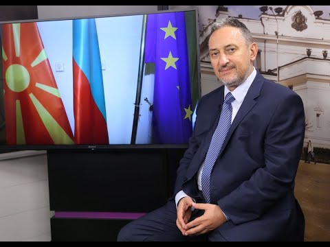 Видео: Любчо Георгиевски: Македония се отказва от цели епохи, за да скрие близостта си с България