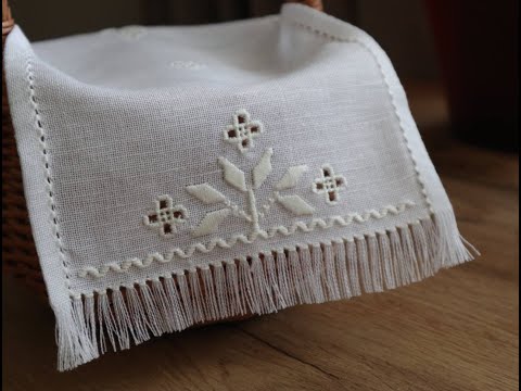 Видео: Вишиваю великодню серветку на дитячий кошик