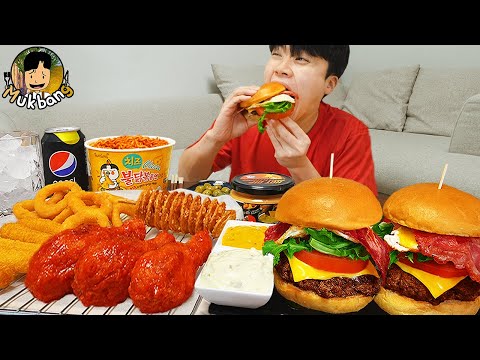 Видео: ASMR MUKBANG | гамбургер, Сырная палочка, Огненная лапша, жареная курица рецепт блюда принимать пищу