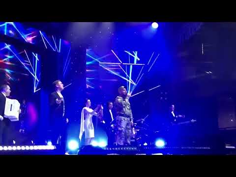 Видео: “Киек каз юллары” - Филюс Кагиров и Артур Хасанов на сцене Пирамиды, новый дуэт просто взорвал зал!