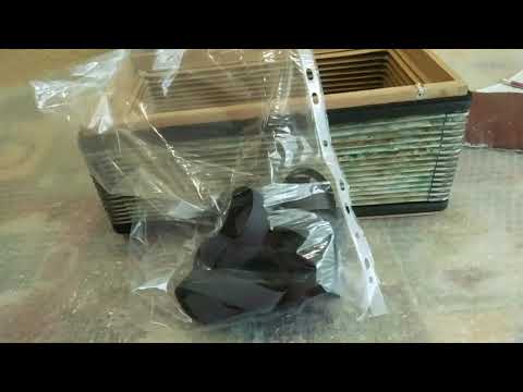 Видео: Переклейка меха Тульской гармони 402 новым Итальянским лидерином.