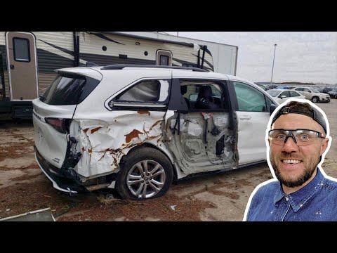 Видео: Kузовной ремонт в Америке. Тойота Сиенна.  Замена части кузова. Toyota Sienna. Auto body repair.