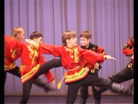 Видео: Русский мужской танец