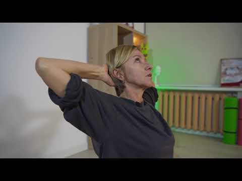 Видео: 9. Упражнения на укрепление мышц спины