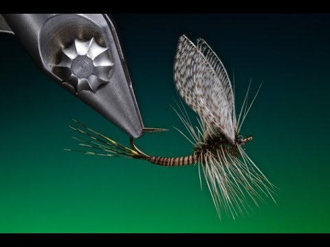 Видео: Завязывание мушек Wally Wing Mayfly Dry Fly Dun с Барри Ордом Кларком