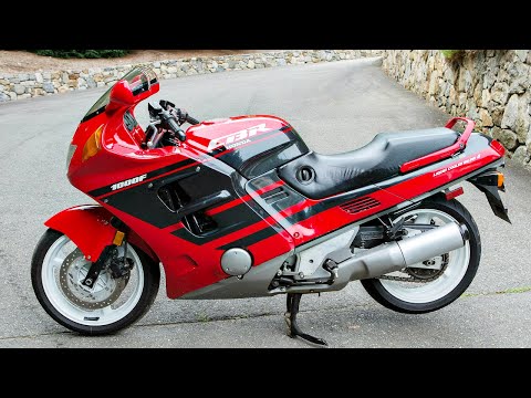 Видео: 😈 Honda CBR1000F - СпортТурист и Не Только 💪!