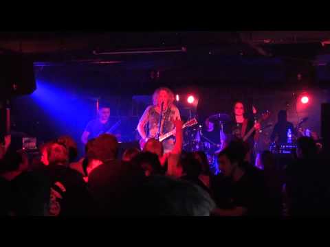 Видео: Год змеи - Семь жизней